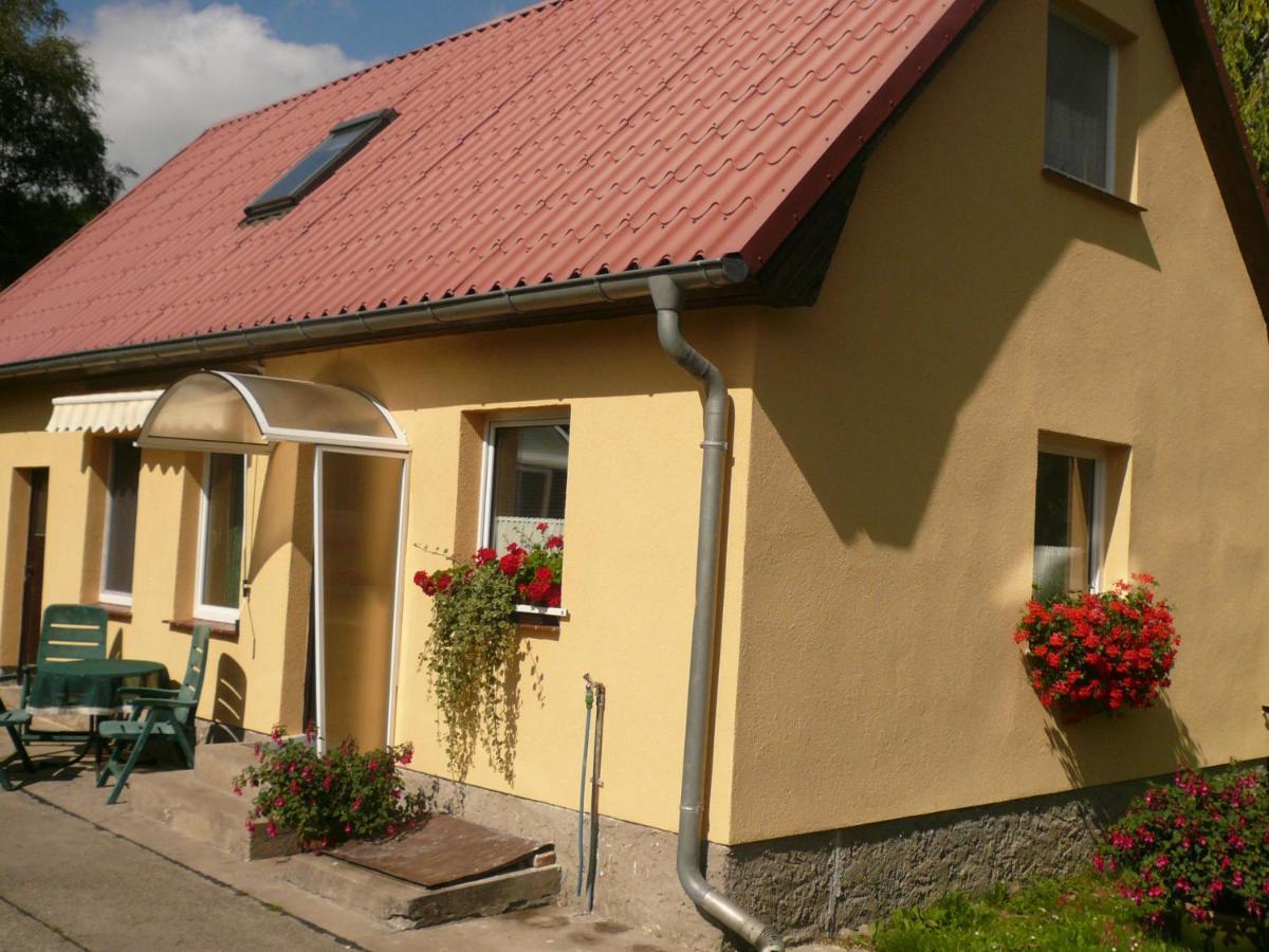 Villa Luzie'S Hus Freest Exterior foto
